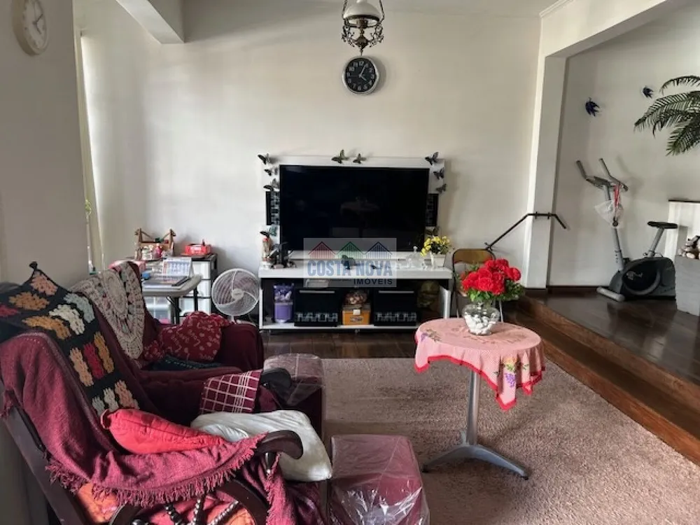 Casa, 3 quartos, 186 m² - Foto 2
