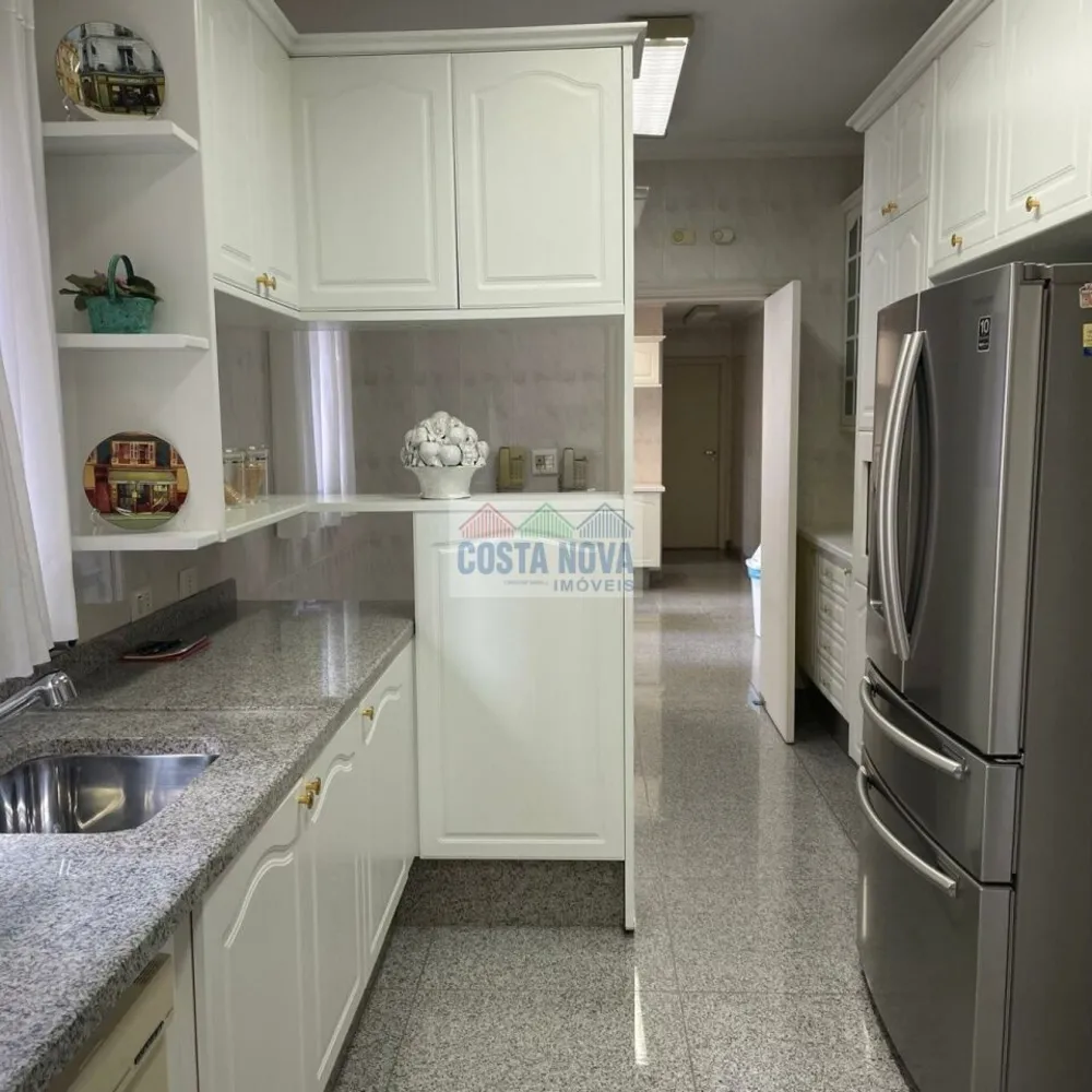 Apartamento, 3 quartos, 375 m² - Foto 2