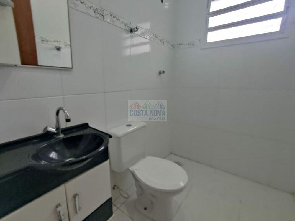 Casa à venda com 2 quartos, 113m² - Foto 3