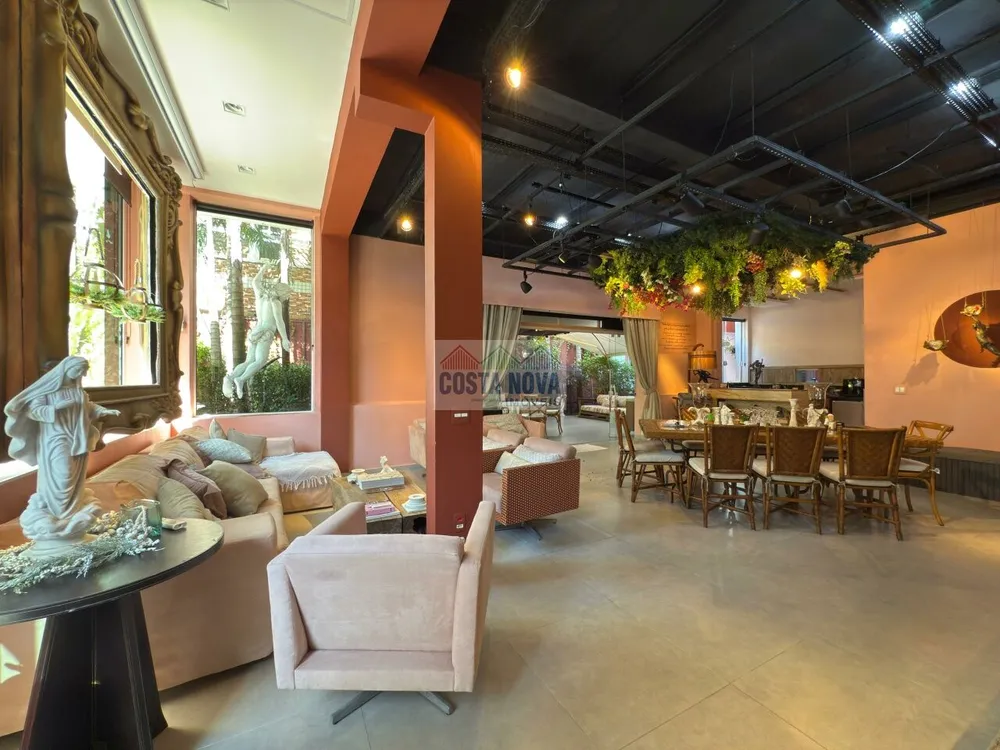 Casa, 3 quartos, 400 m² - Foto 1