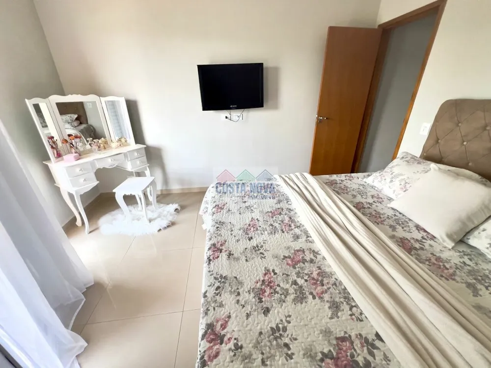 Casa, 3 quartos, 128 m² - Foto 2