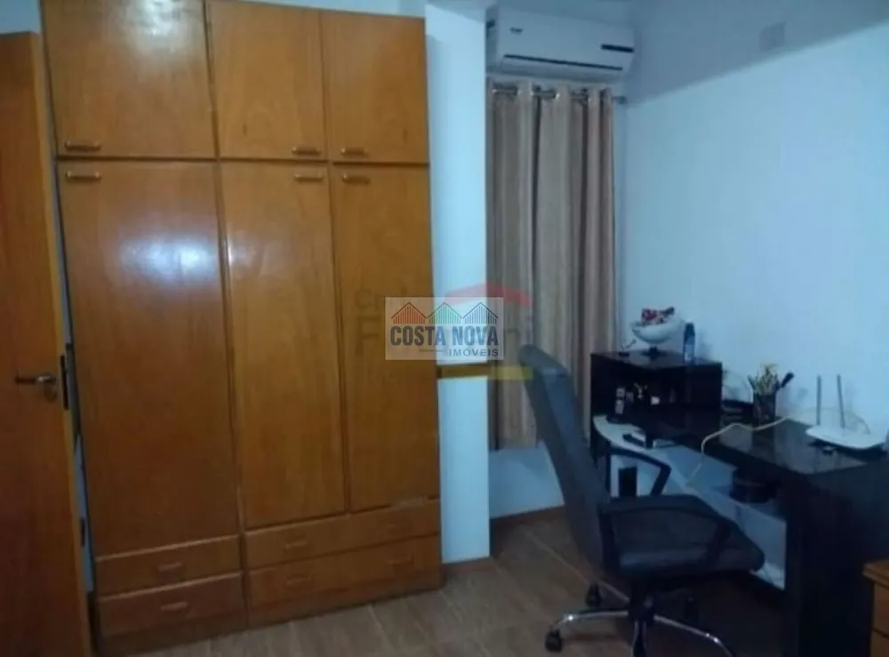 Casa, 3 quartos, 200 m² - Foto 4