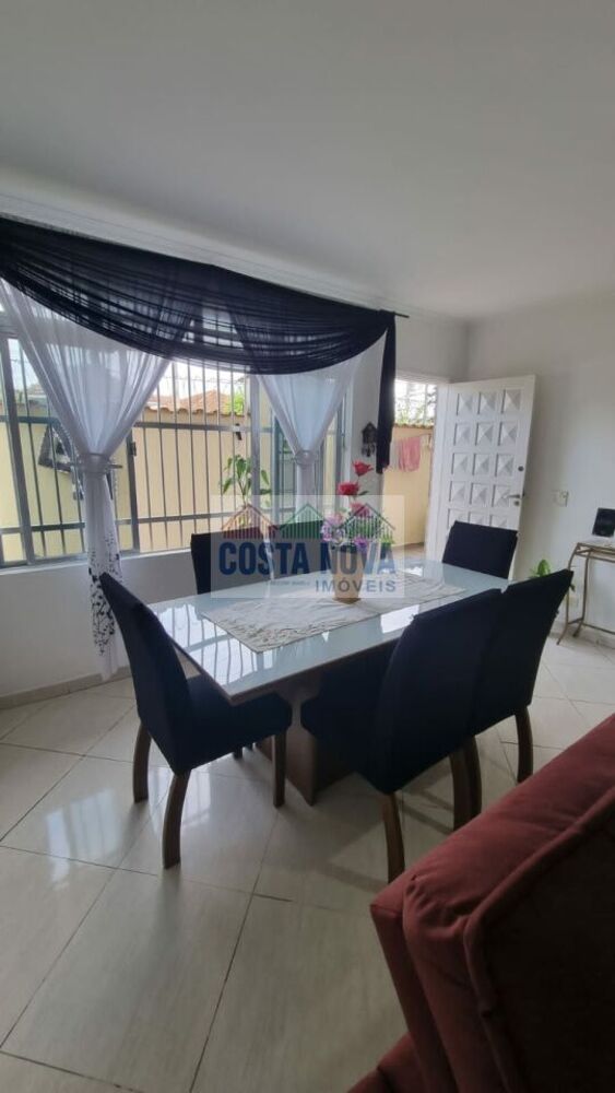 Casa à venda com 3 quartos, 131m² - Foto 2