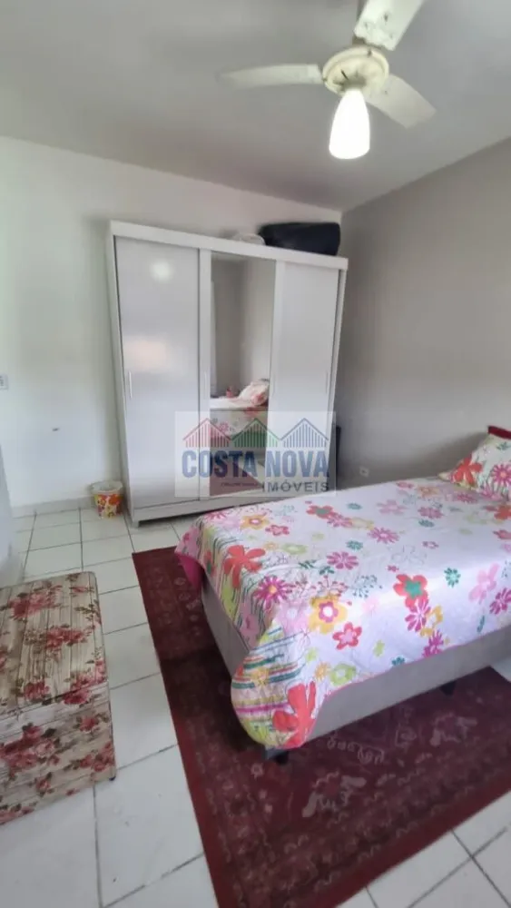 Casa, 3 quartos, 131 m² - Foto 1