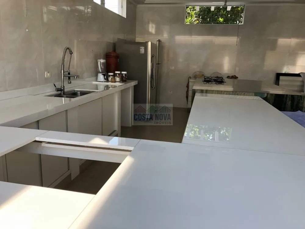 Casa, 7 quartos, 234 m² - Foto 8