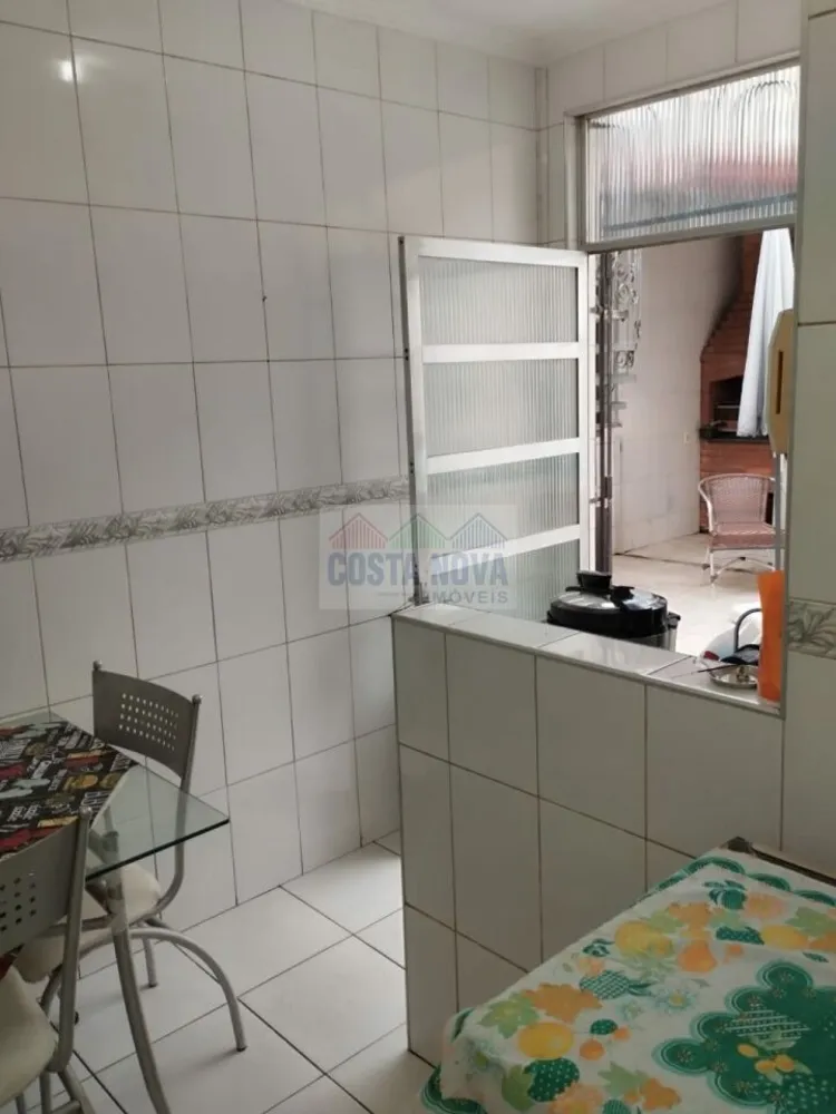 Casa, 3 quartos, 230 m² - Foto 1