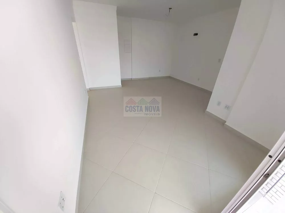 Apartamento à venda com 3 quartos, 121m² - Foto 12