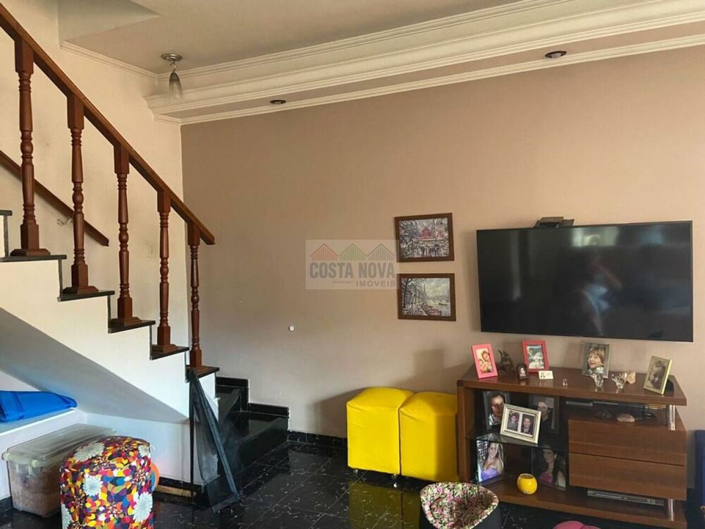 Casa à venda com 3 quartos, 145m² - Foto 3