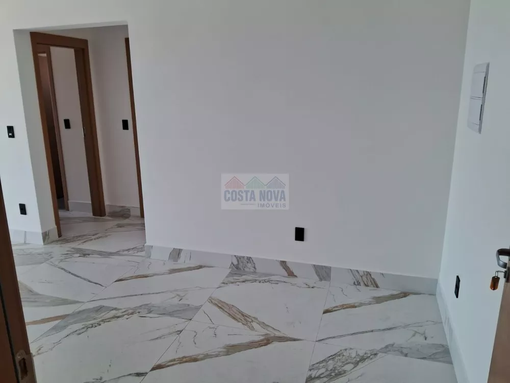 Apartamento à venda com 2 quartos, 85m² - Foto 7