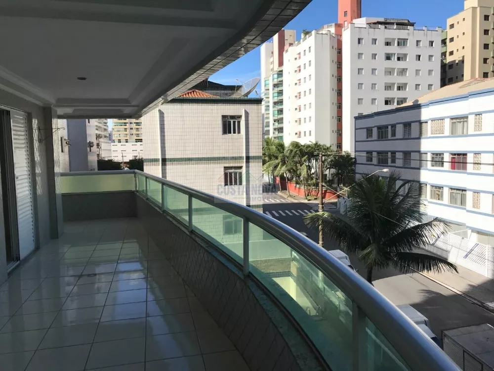 Apartamento à venda com 3 quartos, 170m² - Foto 1