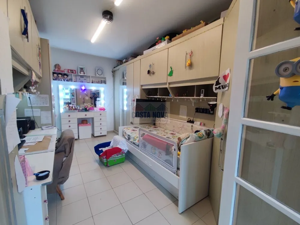 Apartamento, 3 quartos, 176 m² - Foto 2