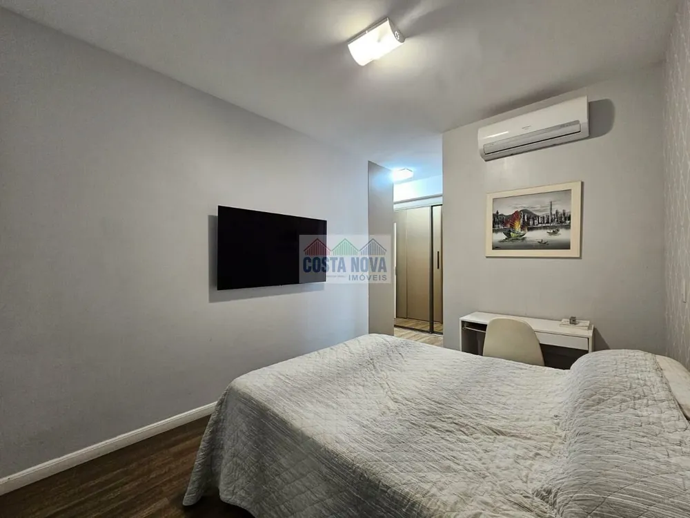 Apartamento, 3 quartos, 131 m² - Foto 2