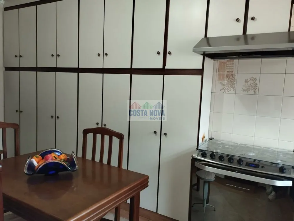 Casa, 3 quartos, 300 m² - Foto 1
