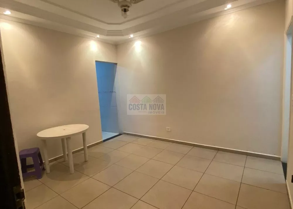 Casa à venda com 3 quartos, 92m² - Foto 2