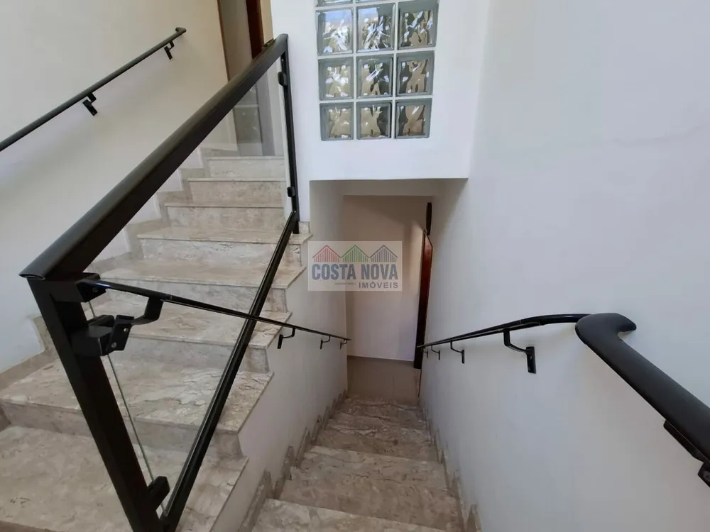 Casa, 5 quartos, 200 m² - Foto 4