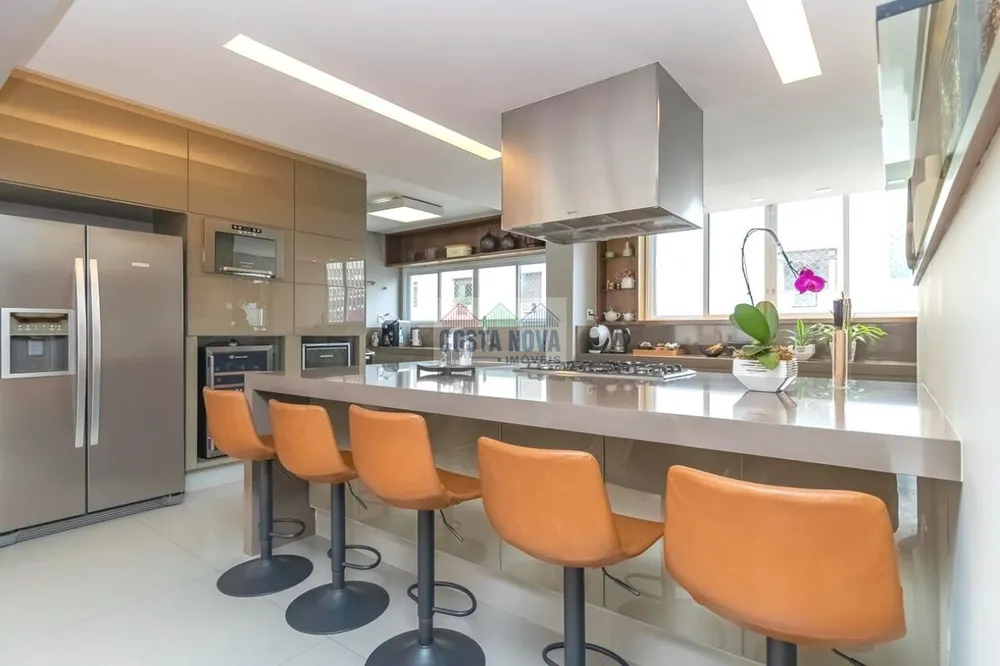 Apartamento, 3 quartos, 220 m² - Foto 8