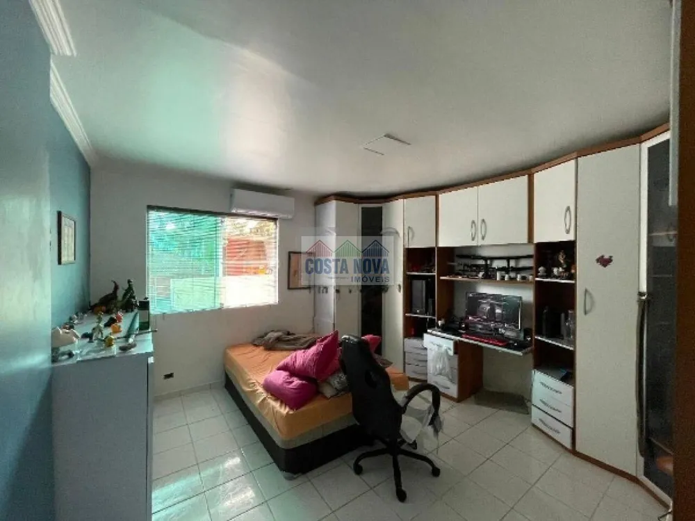 Casa, 3 quartos, 208 m² - Foto 3