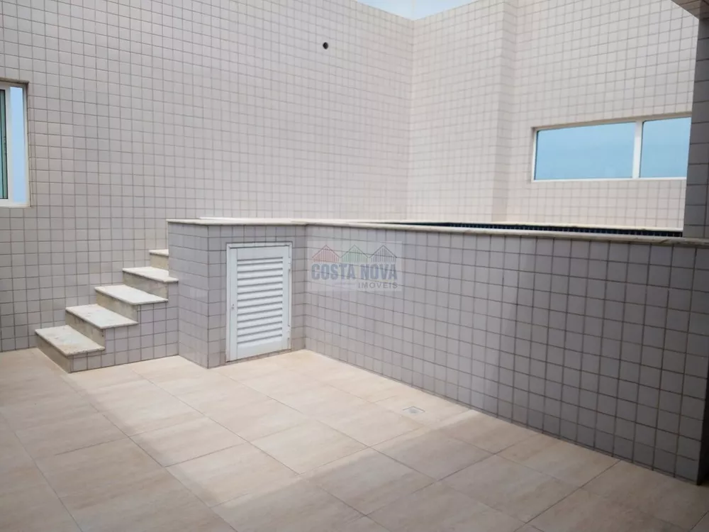 Apartamento à venda com 4 quartos, 200m² - Foto 2