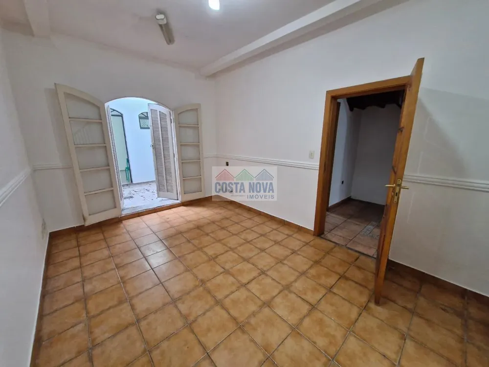 Casa, 4 quartos, 175 m² - Foto 1