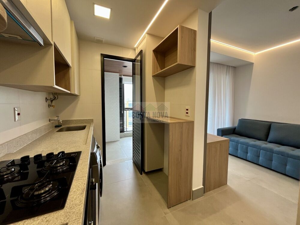 Apartamento para alugar com 1 quarto, 54m² - Foto 2