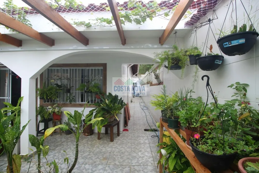 Casa, 3 quartos, 144 m² - Foto 2