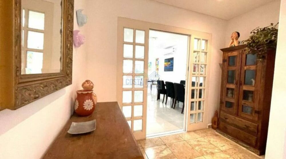 Casa, 4 quartos, 229 m² - Foto 2