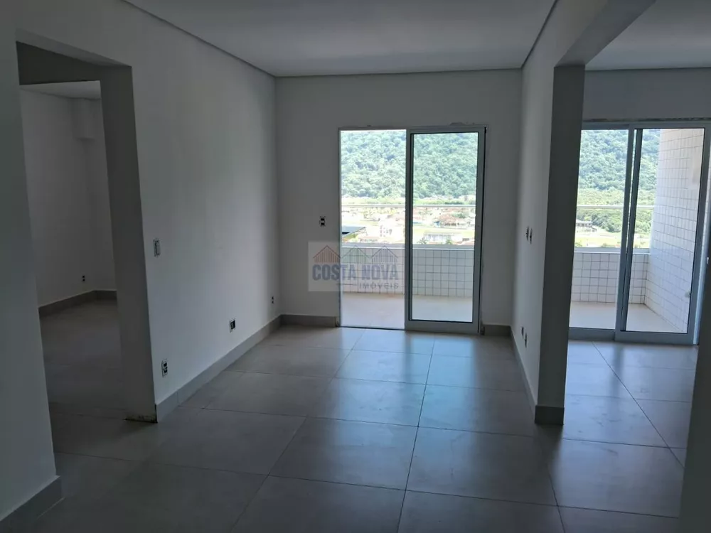 Apartamento à venda com 2 quartos, 63m² - Foto 1