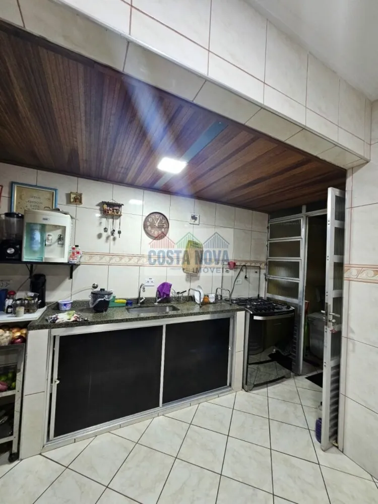 Casa, 3 quartos, 132 m² - Foto 2