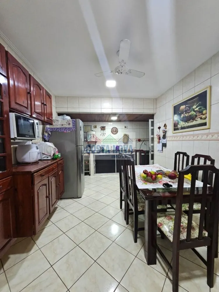 Casa, 3 quartos, 132 m² - Foto 4