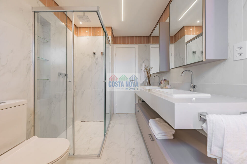 Apartamento, 4 quartos, 234 m² - Foto 1