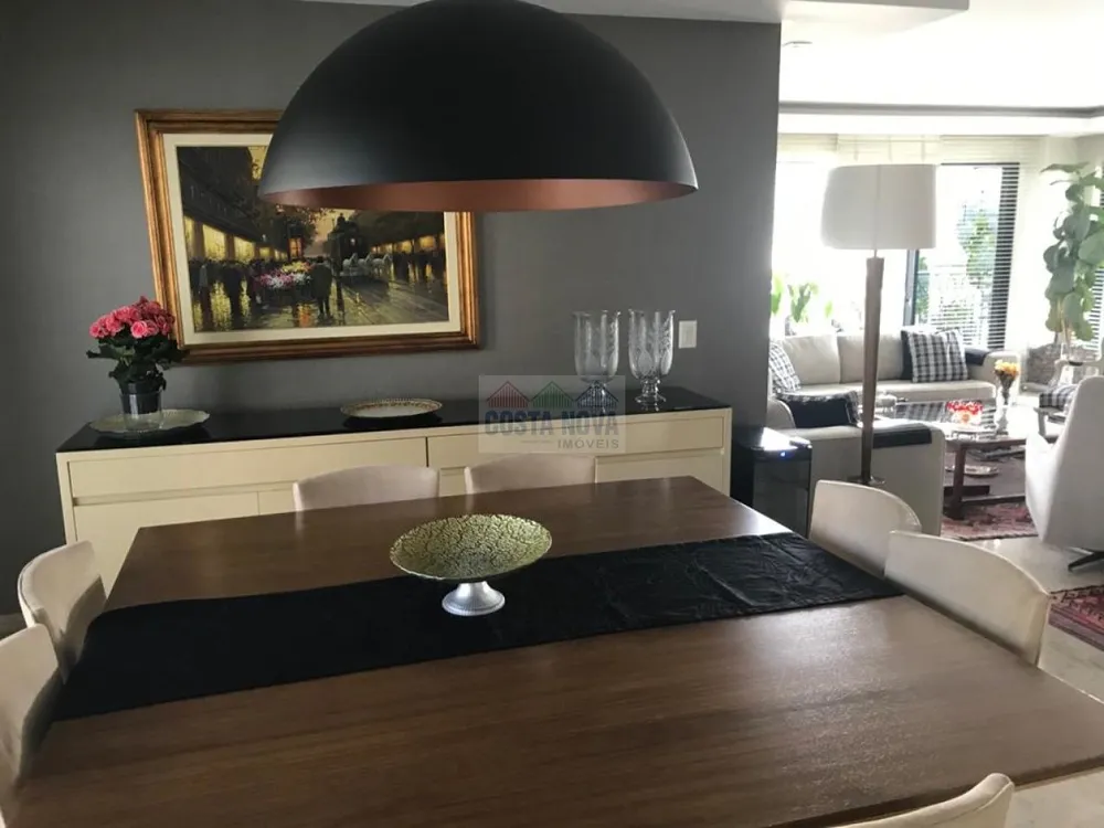 Apartamento, 3 quartos, 300 m² - Foto 1