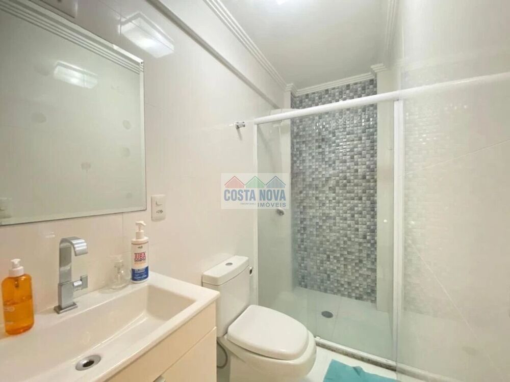 Apartamento, 3 quartos, 242 m² - Foto 2