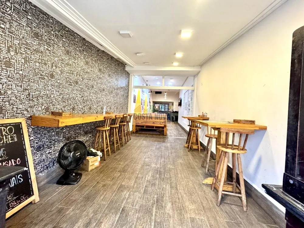 Casa, 3 quartos, 240 m² - Foto 13