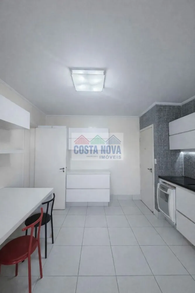 Apartamento, 3 quartos, 138 m² - Foto 1