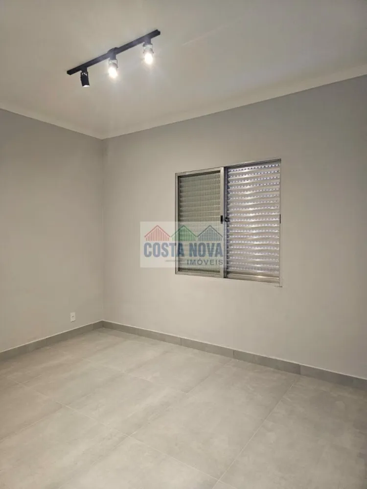 Casa, 3 quartos, 192 m² - Foto 4