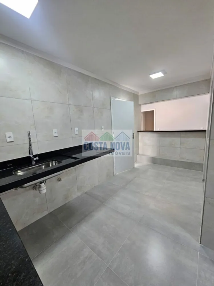 Casa, 3 quartos, 192 m² - Foto 4