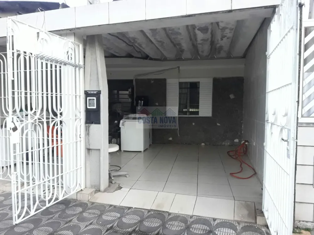 Casa, 4 quartos, 181 m² - Foto 1