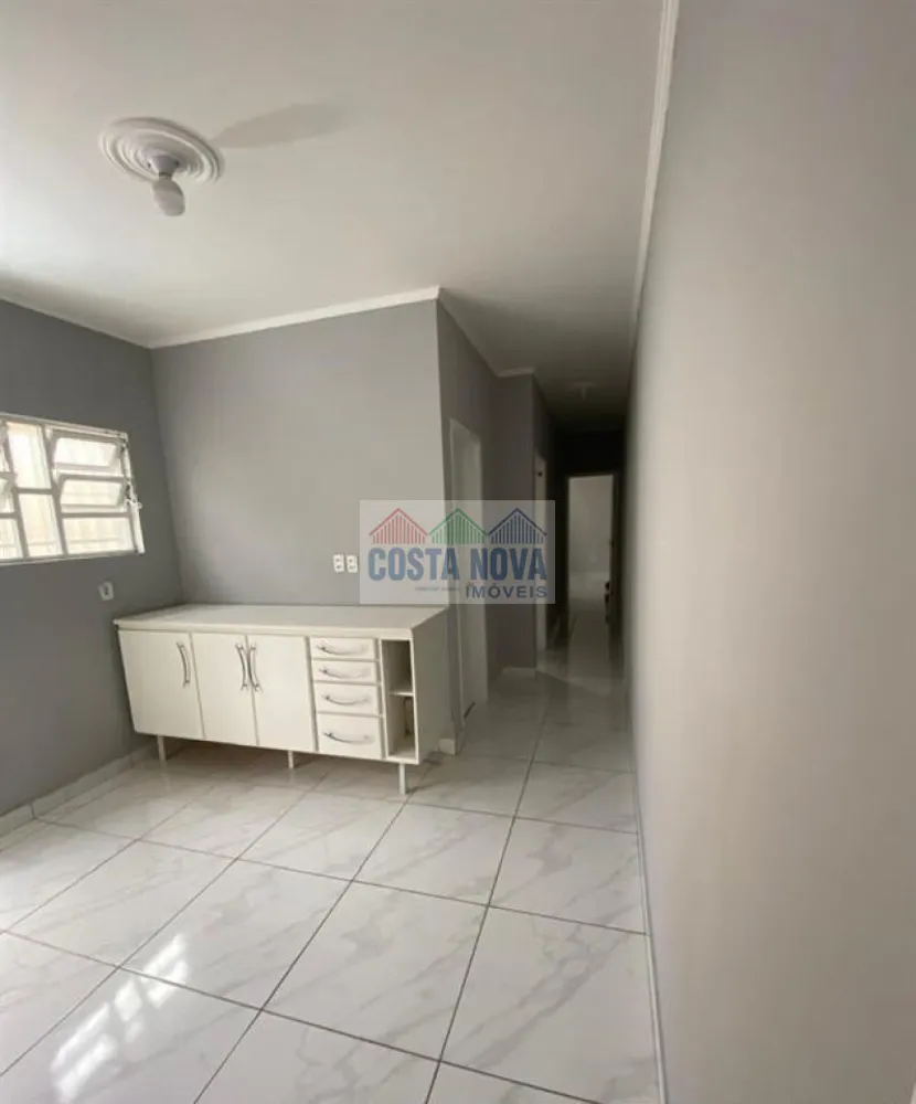 Casa, 3 quartos, 130 m² - Foto 2