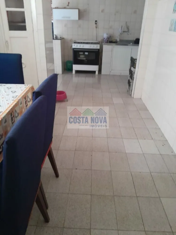 Casa, 3 quartos, 230 m² - Foto 11