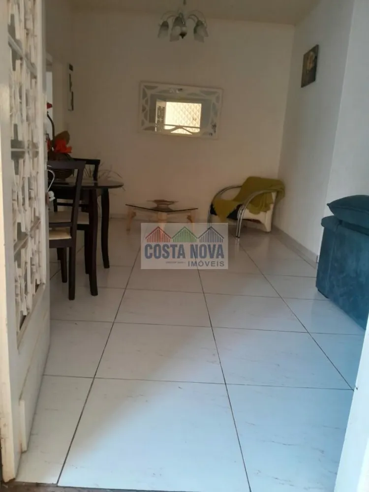 Casa, 3 quartos, 230 m² - Foto 3