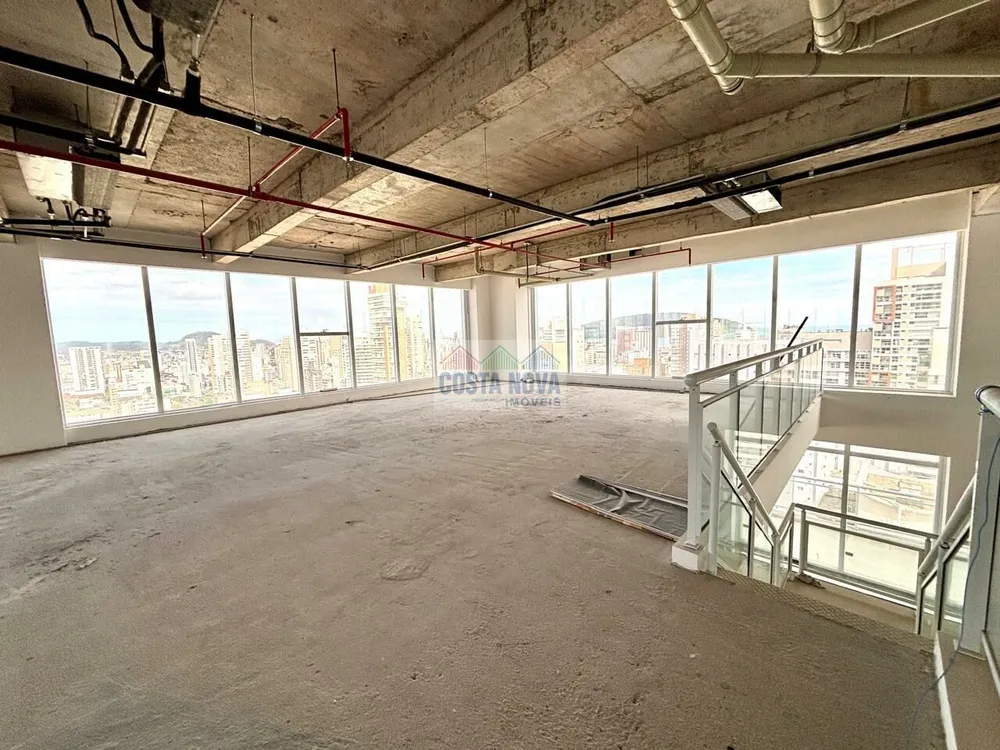 Sala-Conjunto, 645 m² - Foto 1