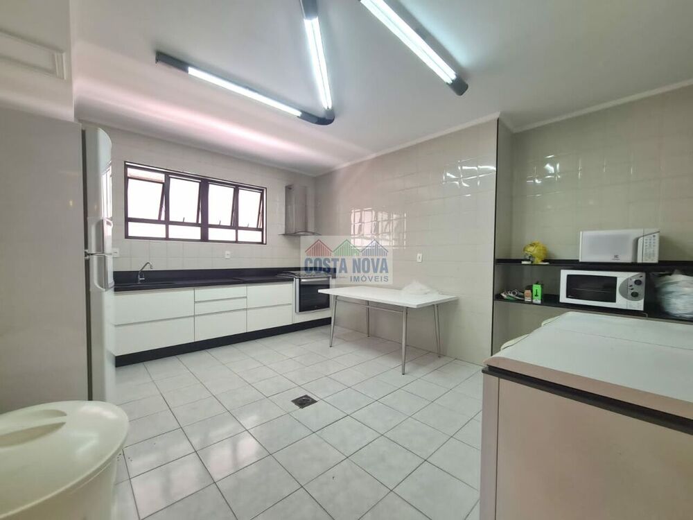 Apartamento, 3 quartos, 154 m² - Foto 2