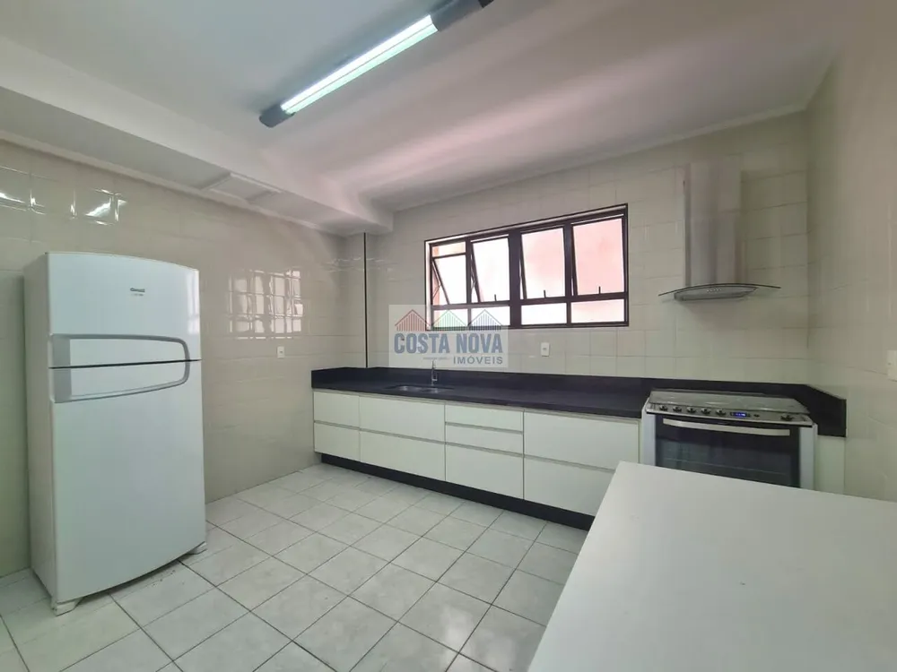 Apartamento, 3 quartos, 154 m² - Foto 2