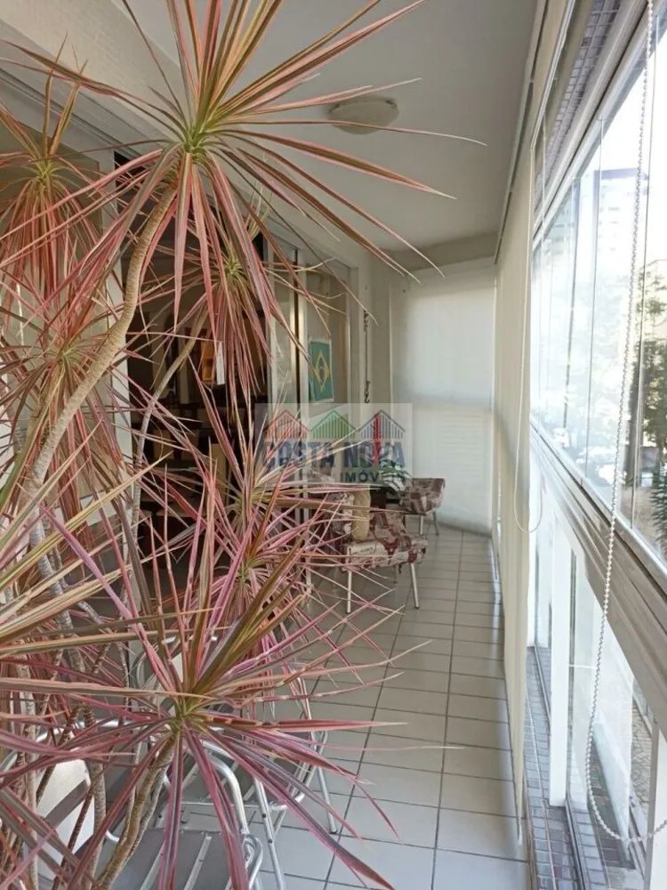 Apartamento, 4 quartos, 220 m² - Foto 1