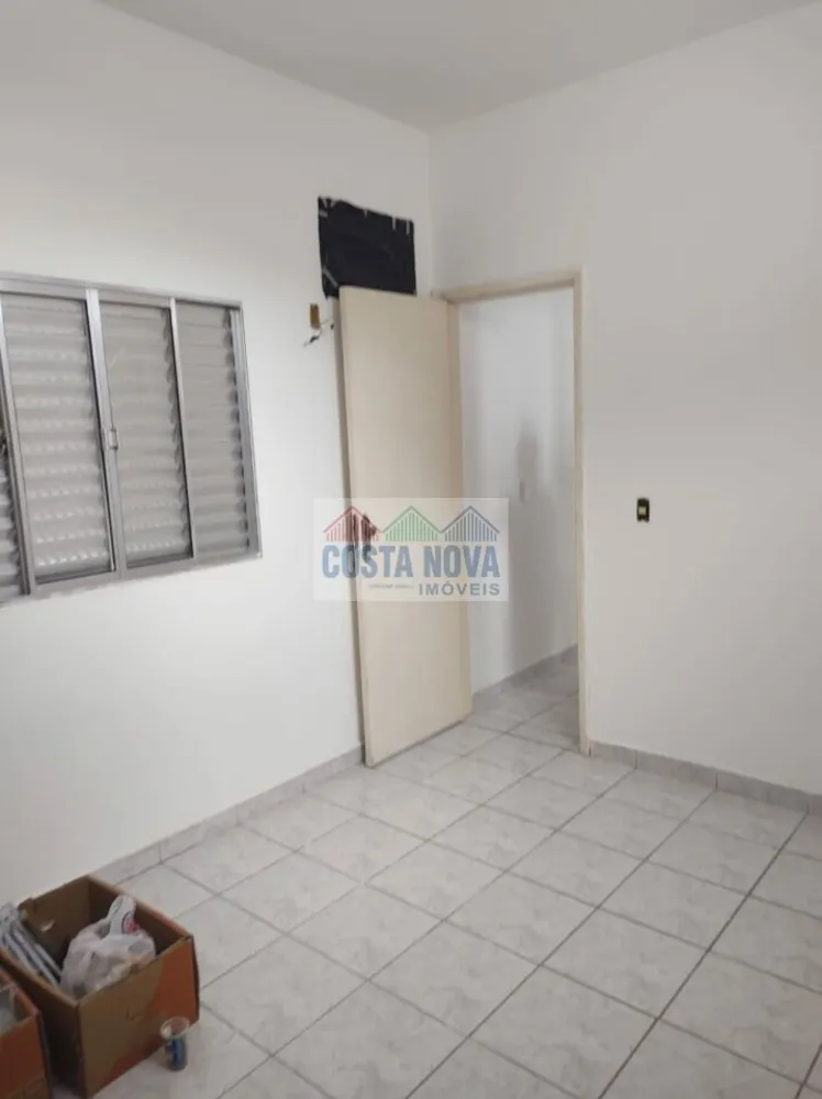 Casa, 5 quartos, 132 m² - Foto 2