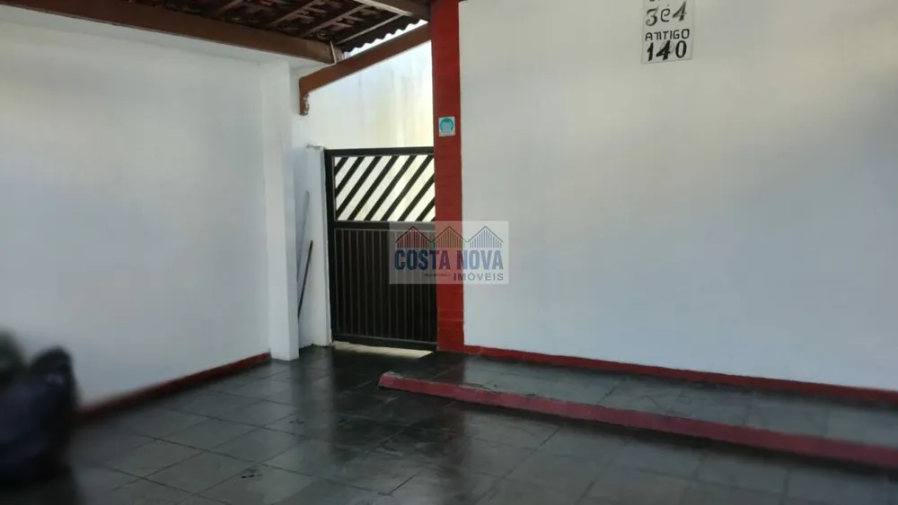 Casa, 5 quartos, 132 m² - Foto 1