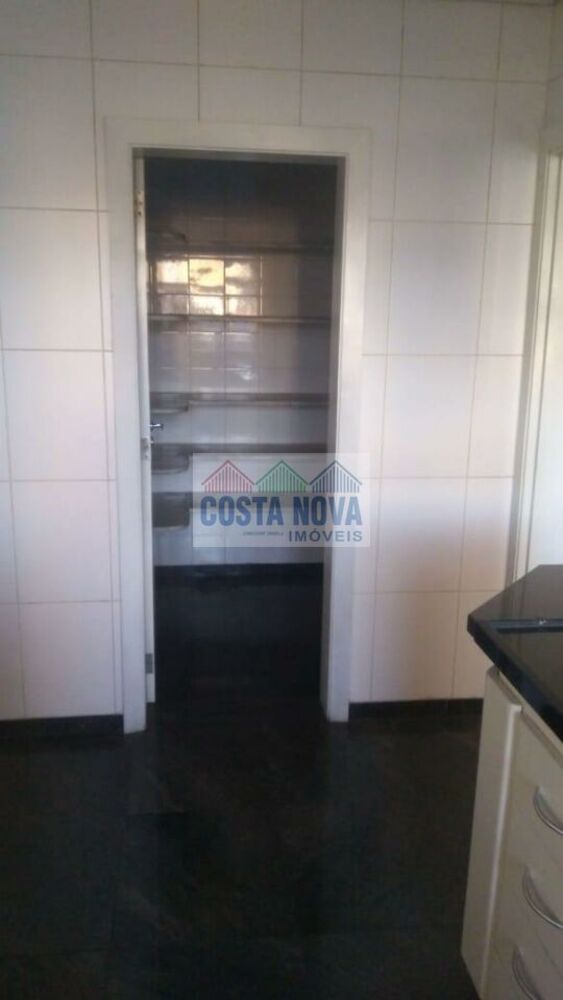 Apartamento, 4 quartos, 252 m² - Foto 10