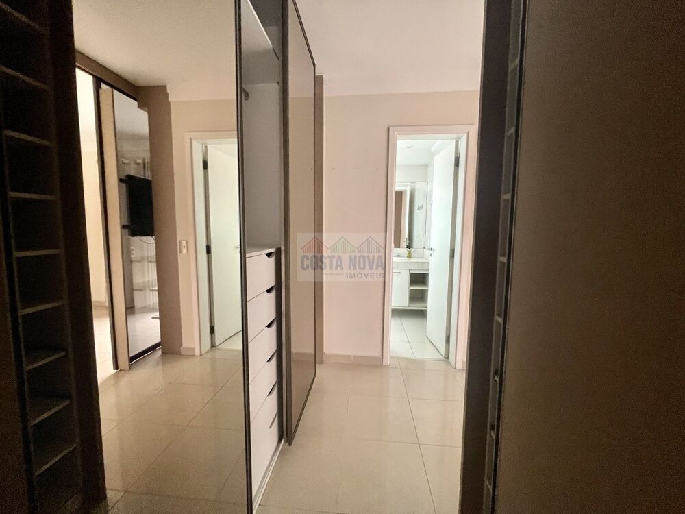 Apartamento para alugar com 3 quartos, 132m² - Foto 4