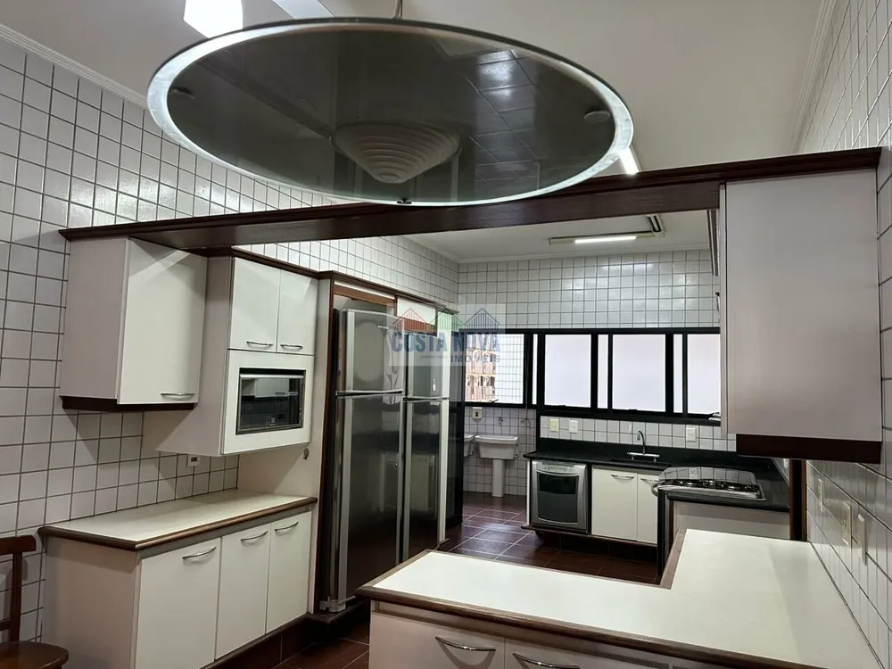 Apartamento, 3 quartos, 254 m² - Foto 2