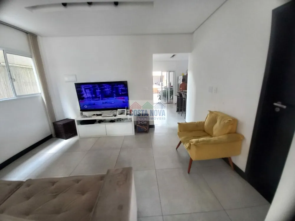Casa, 3 quartos, 300 m² - Foto 4